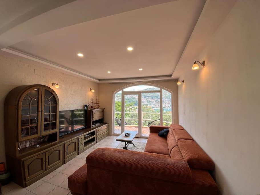 Lapad Ii Apartment